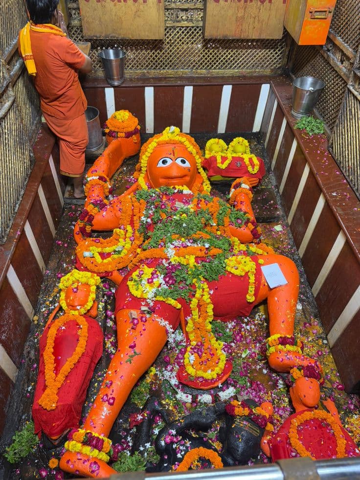 Kashi Yatra 8N/9D (Lucknow, Ayodhya, Naimisharanya, Prayagraj, Chitrakoot, Varanasi, Gaya, Baidyanath) photo 4